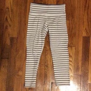 Lululemon cropped leggings